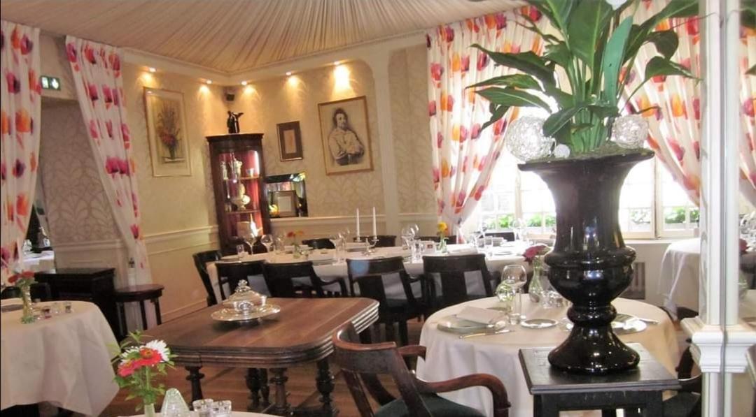 Hotel La Cognette A 25 Kilometres De Chateauroux Et 30 Kilometres De Bourges Issoudun Exterior foto